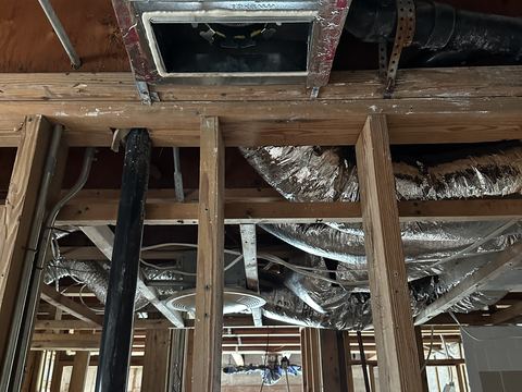 Residential air conditioning condenser installation
